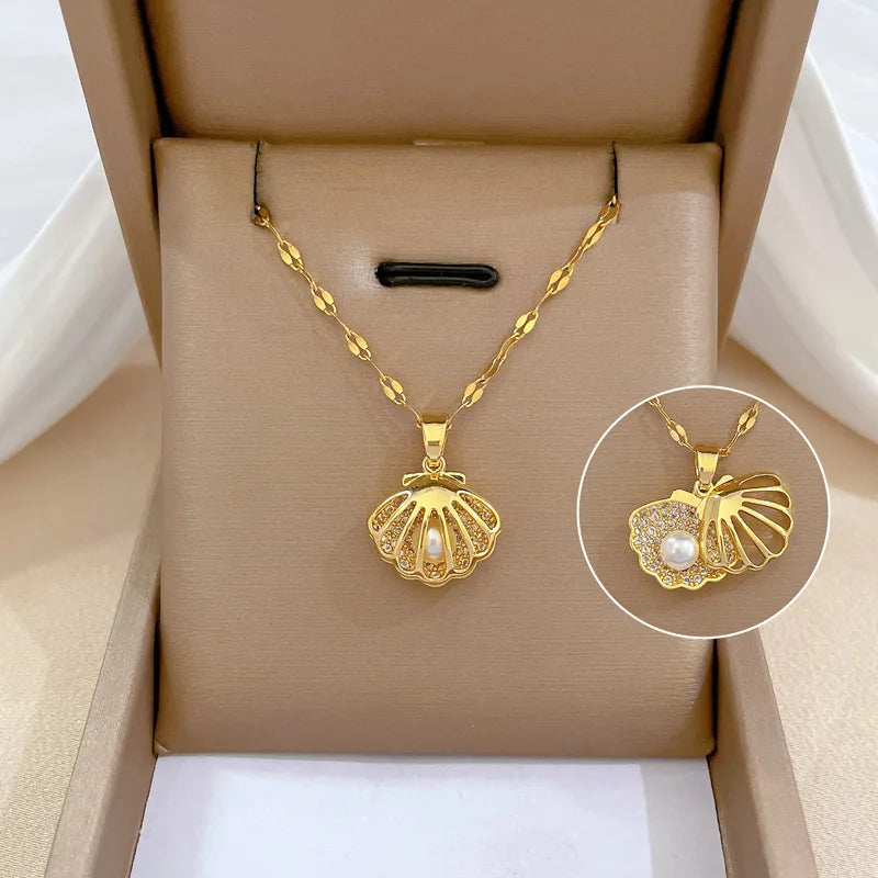 Waikiki Pearl Necklace