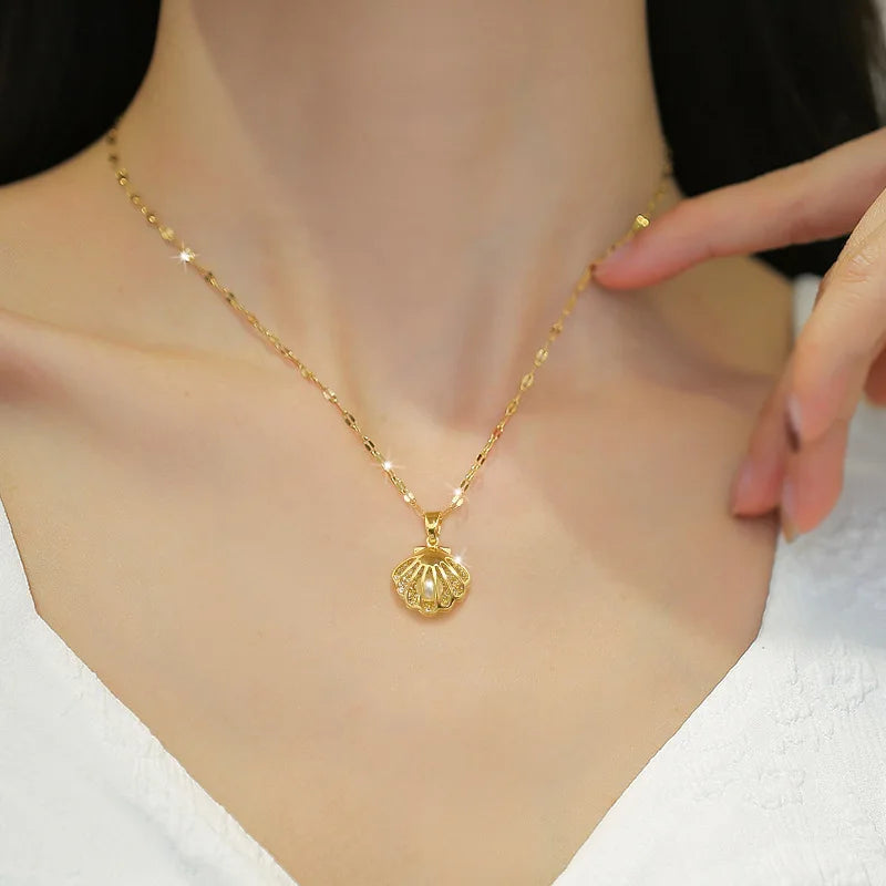 Waikiki Pearl Necklace