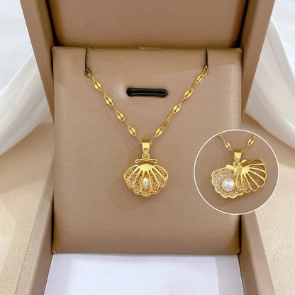 Waikiki Pearl Necklace