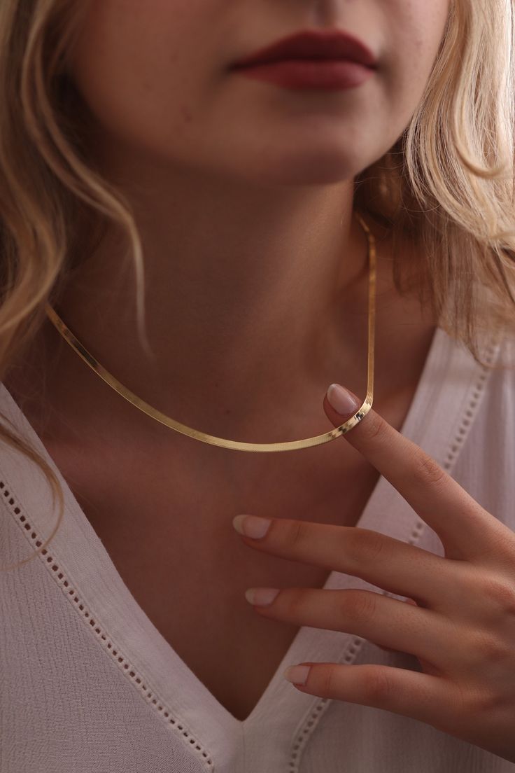 Chelsea Herringbone Necklace